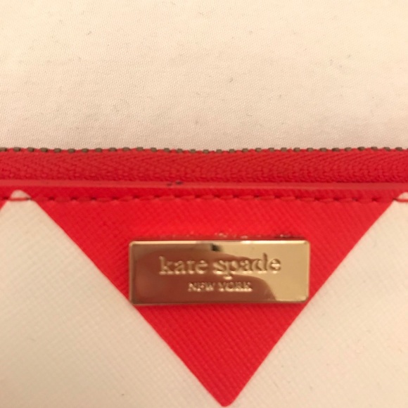 Kate Spade wristlet - Picture 2 of 3
